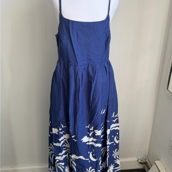Blue and White Sleeveless Maxi Dress 100 % cotton - Picture 2 of 5